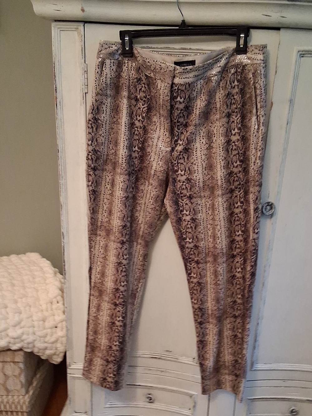 Express Women's Snake-Print Ankle Pants in Brown and Cream